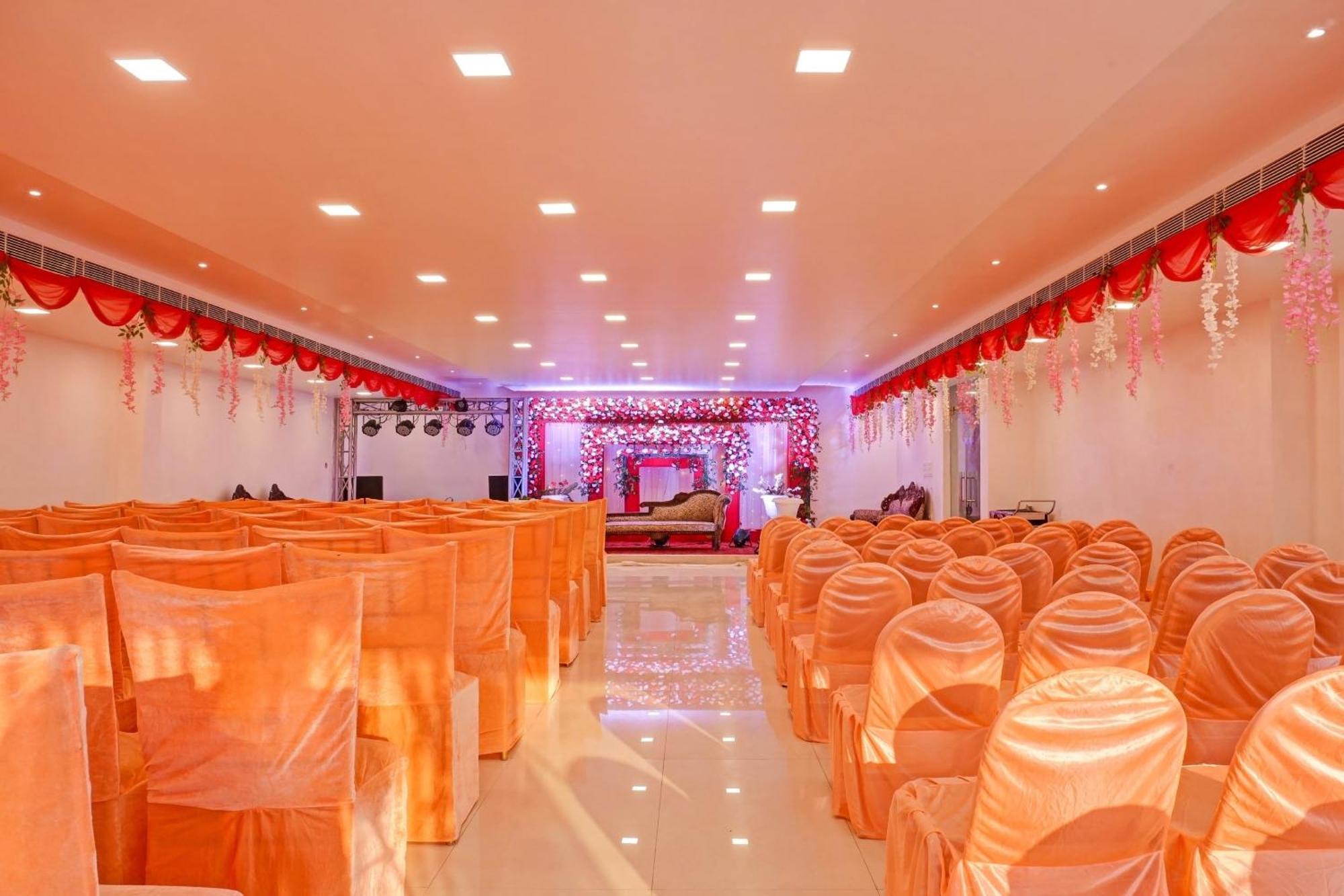 Hotel O Blue Diamond Allāhābād Junction Dış mekan fotoğraf